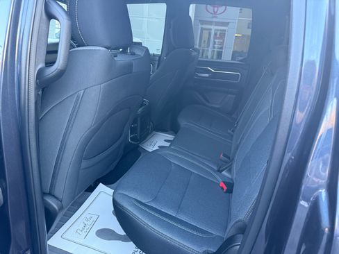 Used 2021 RAM 1500 Big Horn image 10