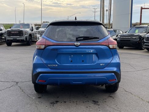 Used 2024 Nissan Kicks SV image 6