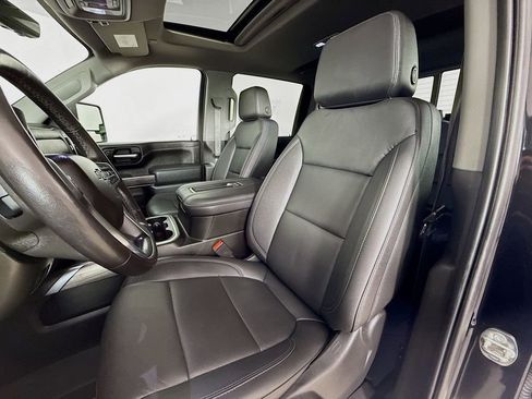 Used 2021 Chevrolet Silverado 2500 LTZ w/ LTZ Plus Package image 21