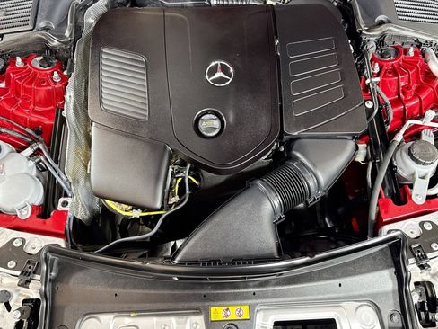 Used 2024 Mercedes-Benz CLE 300 4MATIC Cabriolet image 28