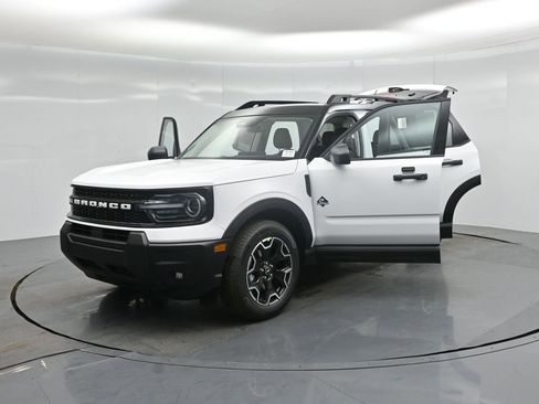New 2026 Ford Bronco Sport Outer Banks AWD/4WD image 29
