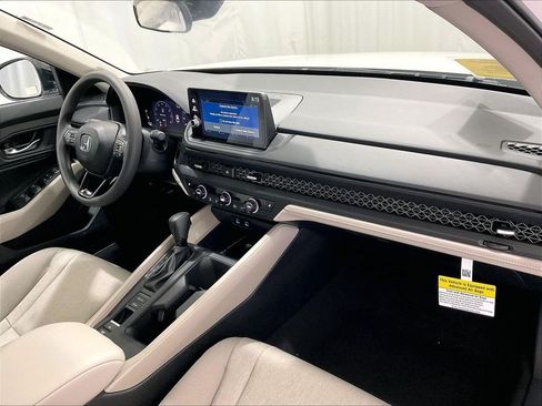 New 2026 Honda Accord SE image 10
