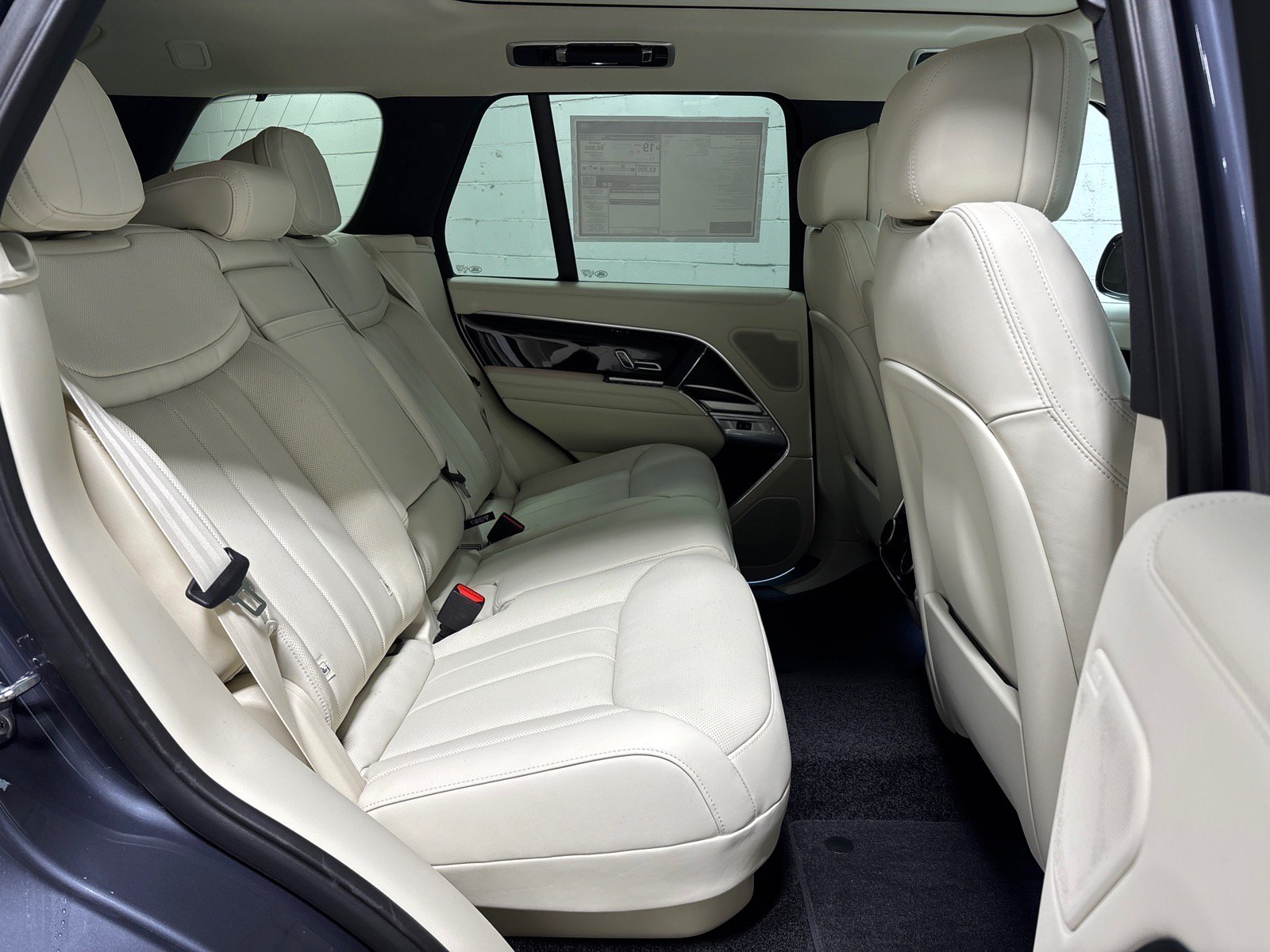 New 2026 Land Rover Range Rover SE AWD/4WD image 39