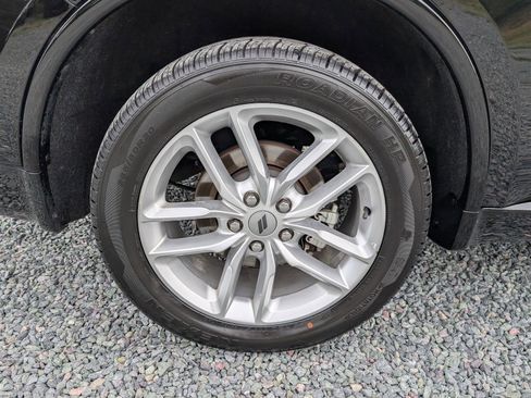 Used 2024 Dodge Durango GT image 9