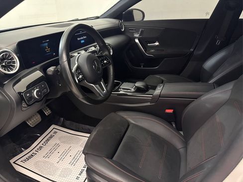 Used 2023 Mercedes-Benz CLA 250 4MATIC image 17