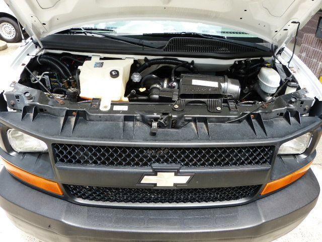 Used 2008 Chevrolet Express 3500 w/ School Bus Package RWD image 9