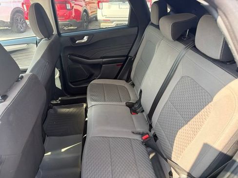 Used 2021 Ford Escape SE FWD image 9