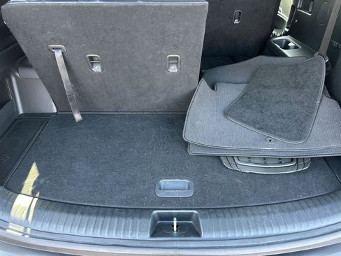 Used 2020 Kia Telluride S w/ S 8 Passenger Seating Package image 19