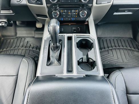 Used 2015 Ford F150 Lariat AWD/4WD image 20