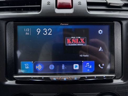 Used 2015 Subaru Forester 2.5i Touring w/ Eyesight & Navigation System image 25