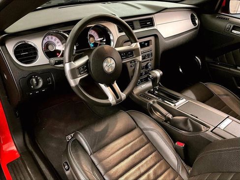 Used 2012 Ford Mustang GT Premium image 12