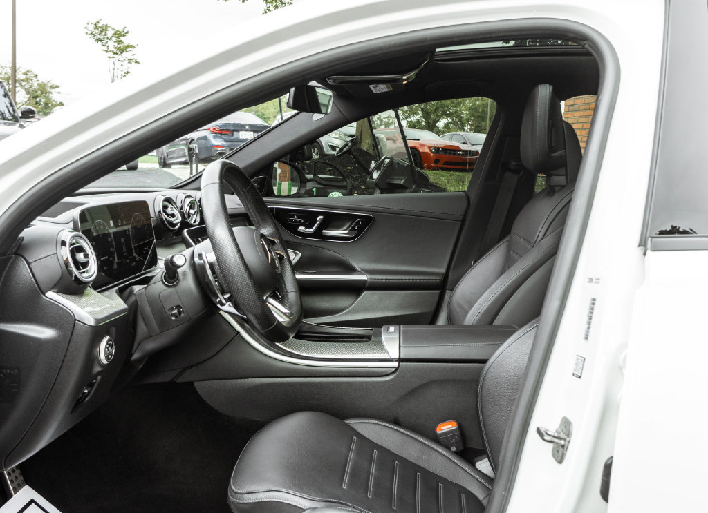 Used 2025 Mercedes-Benz C 43 AMG 4MATIC Sedan image 28