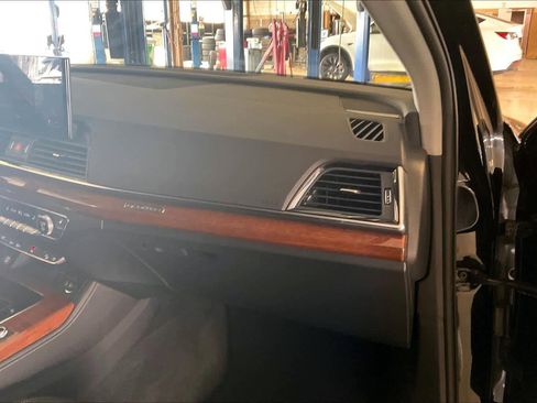 Used 2023 Audi Q5 2.0T Premium Plus image 17