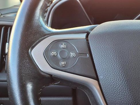 Used 2019 Chevrolet Colorado LT w/ LT Convenience Package image 11