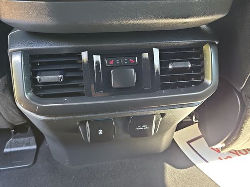 Used 2023 Ford F150 Lariat w/ Equipment Group 502A High AWD/4WD image 16