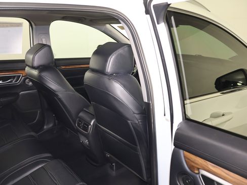 Used 2021 Honda CR-V Touring image 44