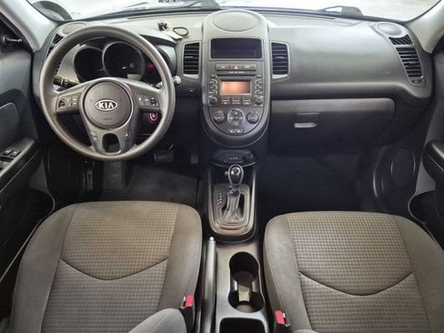 Used 2012 Kia Soul FWD image 4