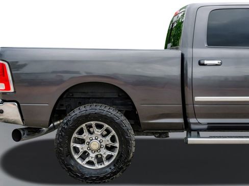 Used 2014 RAM 2500 Laramie w/ Convenience Group image 6