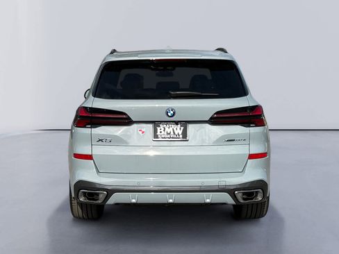 New 2026 BMW X5 xDrive50e w/ M Sport Package image 4