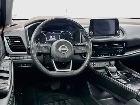 Used 2023 Nissan Rogue SL FWD image 18