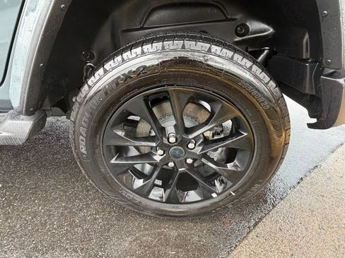 Used 2025 Jeep Wrangler Unlimited Sahara image 13