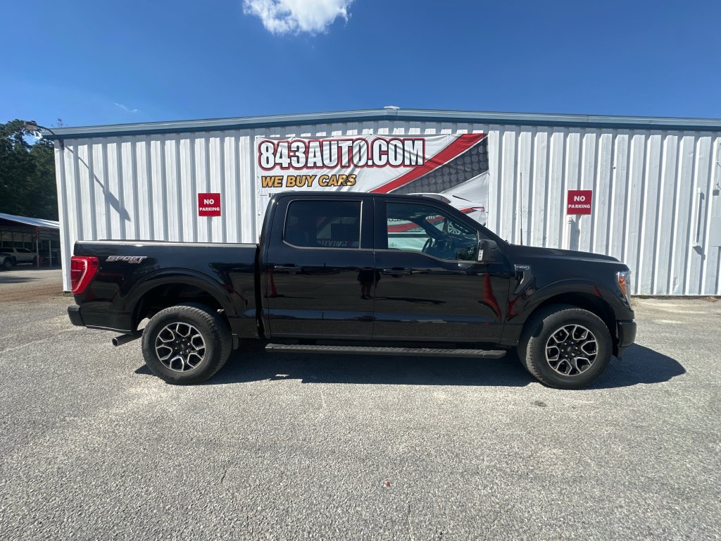 Used 2023 Ford F150 XLT w/ Equipment Group 302A High AWD/4WD image 8