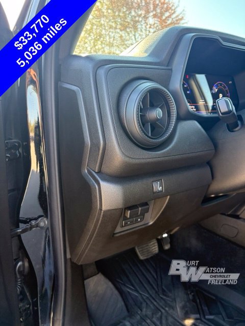 Used 2025 Chevrolet Colorado W/T w/ WT Custom Package AWD/4WD image 12