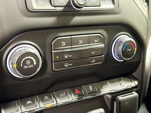 New 2026 Chevrolet Silverado 1500 Custom Trail Boss AWD/4WD image 18