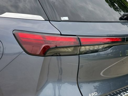 Certified 2023 INFINITI QX60 Sensory w/ Vision Package AWD/4WD image 32