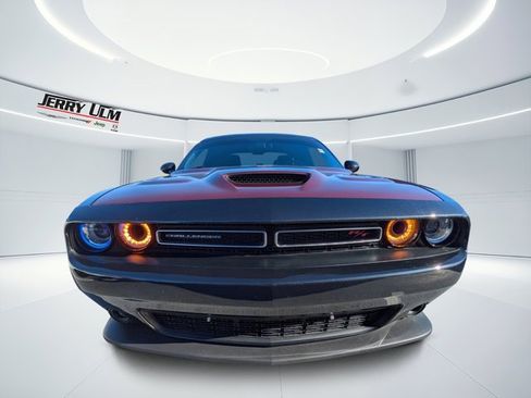 Used 2015 Dodge Challenger R/T Scat Pack w/ Leather Interior Group image 6