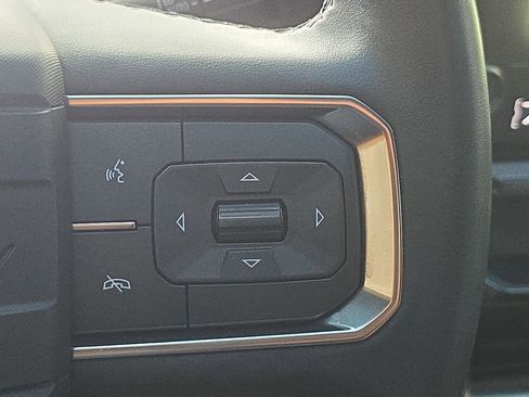 Used 2024 GMC Hummer EV 3X w/ LPO, Illumination Package image 18