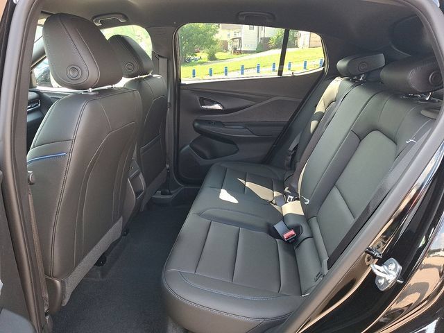 New 2026 Buick Envista Sport Touring w/ Convenience I Package FWD image 11