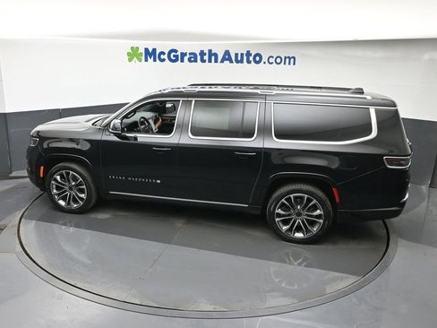 Used 2025 Jeep Grand Wagoneer L Series III w/ Rear Seat Video Group 1 AWD/4WD image 25