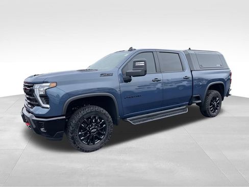 Used 2026 Chevrolet Silverado 2500 LT w/ Trail Boss Package AWD/4WD image 5