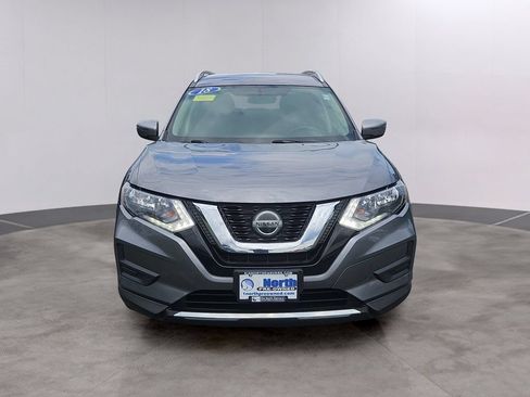 Used 2018 Nissan Rogue SV AWD/4WD image 2