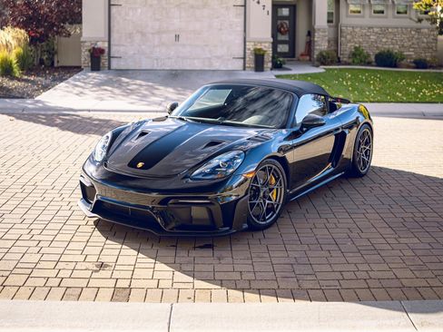 Used 2024 Porsche 718 Boxster Spyder RS RWD image 2