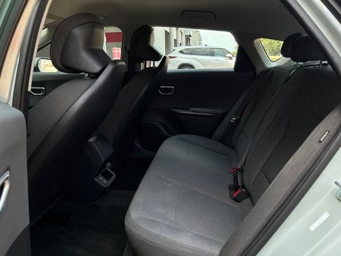 Used 2025 Kia K4 FWD image 11