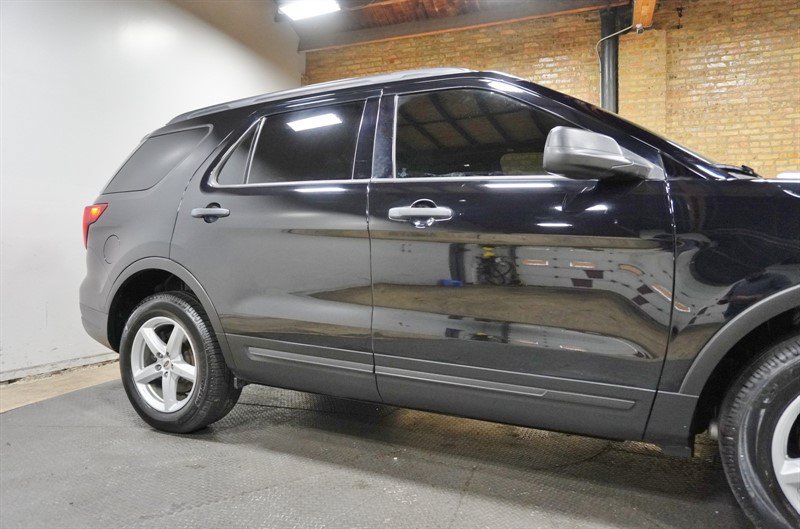 Used 2018 Ford Explorer 4WD image 9