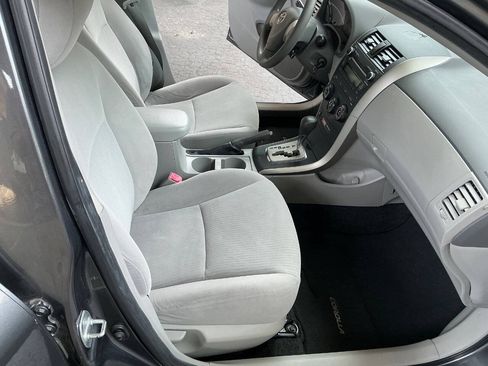 Used 2010 Toyota Corolla LE w/ All Weather Guard Pkg FWD image 12
