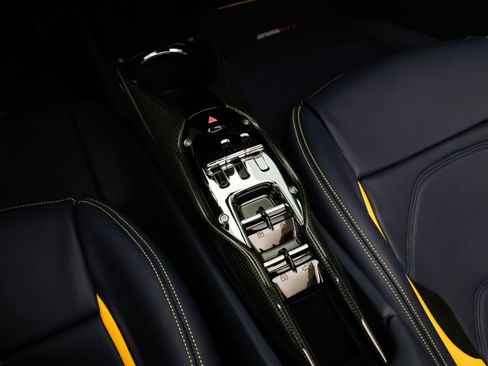 Used 2025 Ferrari 296 GTS image 23