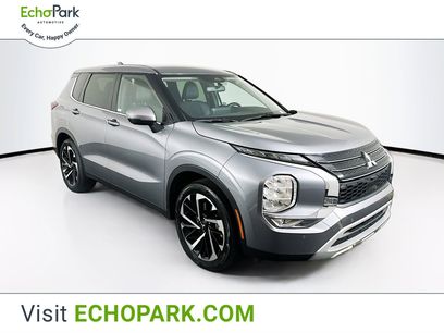 Used 2024 Mitsubishi Outlander SE