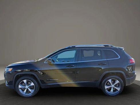 Used 2019 Jeep Cherokee Limited AWD/4WD image 10