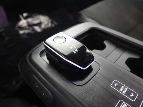 Used 2023 Nissan Ariya EVOLVE+ e-4ORCE image 57