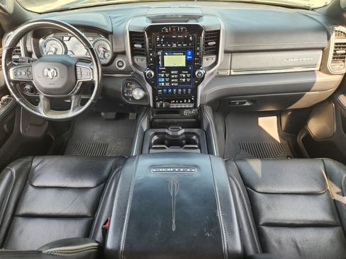 Used 2020 RAM 1500 Limited w/ Black Appearance Package AWD/4WD image 20