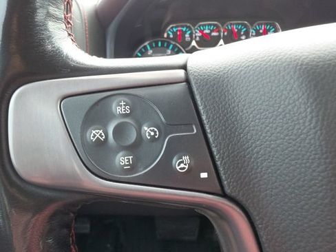 Used 2018 GMC Sierra 2500 SLT w/ Duramax Plus Package AWD/4WD image 15