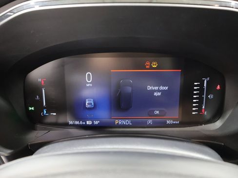 Used 2024 Ford Escape ST-Line image 38