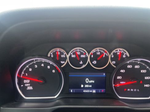 Used 2021 Chevrolet Silverado 1500 RST image 12