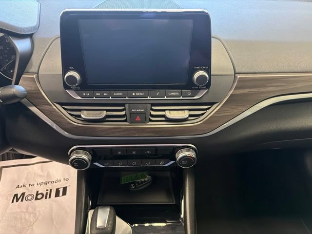 Used 2024 Nissan Altima 2.5 SV FWD image 20