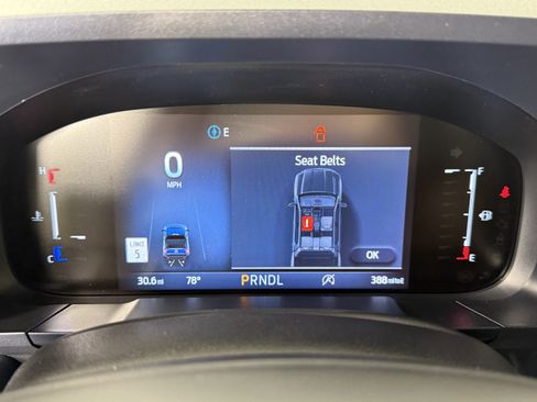 New 2025 Ford Maverick Lariat w/ 4K Tow Package image 30