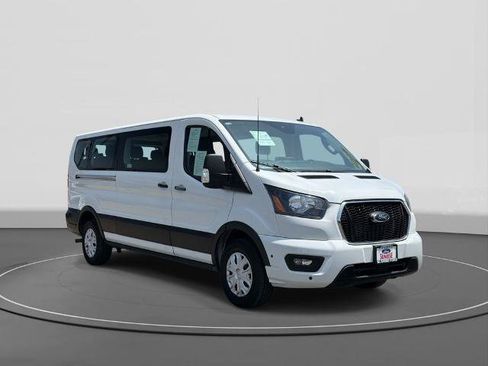 Certified 2024 Ford Transit 350 XLT RWD image 4